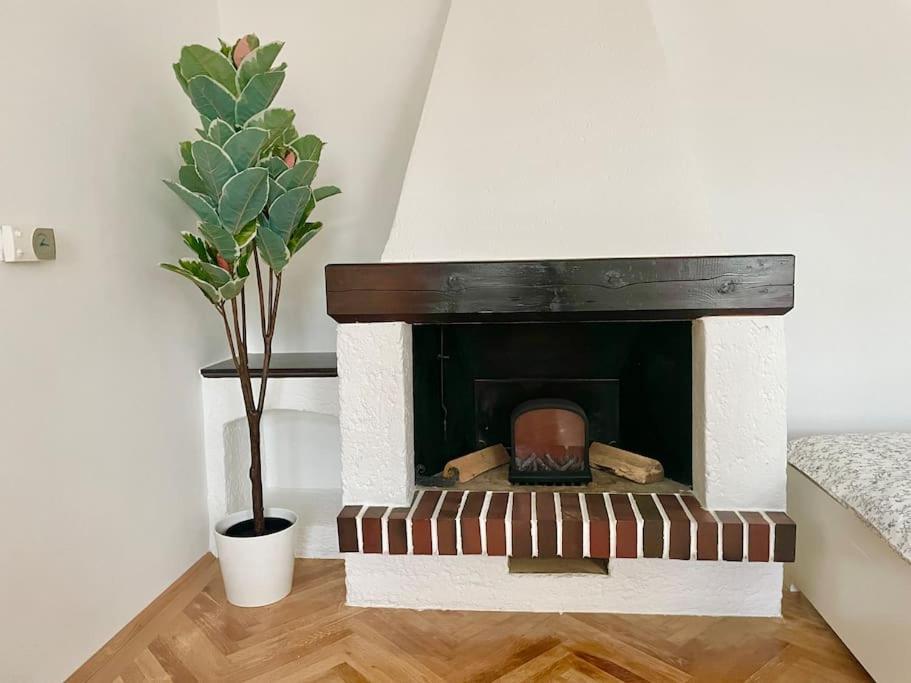 Apartment 110m2 Stylish 4 Bedroom *