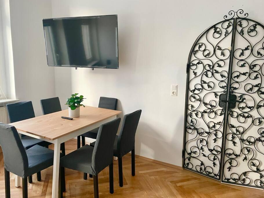 110m2 Stylish 4 Bedroom